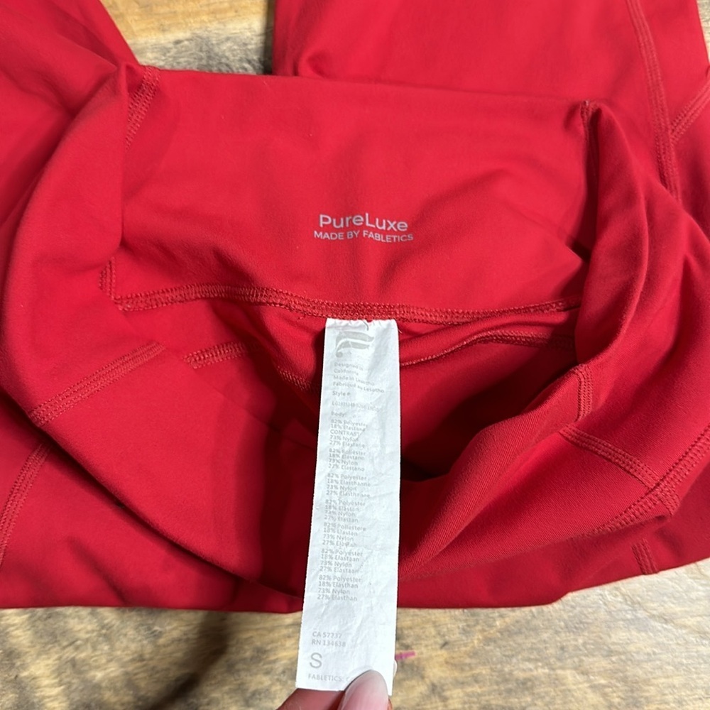 Fabletics Pureluxe Red Capri Workout Leggings, Si… - image 7